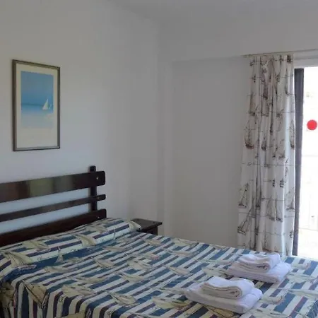 Flandria Apartment *